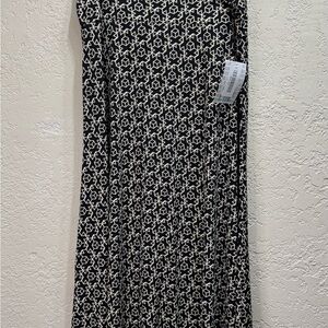 NWT LuLaRoe Maxi Skirt 2XL Black White Geometric Stretch Maxi